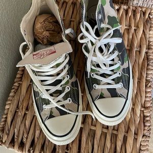 Chucks Mens size 11.5